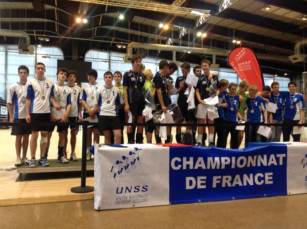 Equipe Cadets G-V.jpg